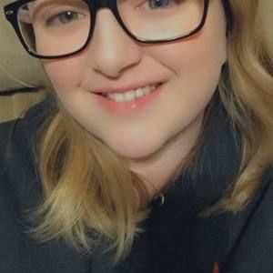 Meet your Posher, Caitie
